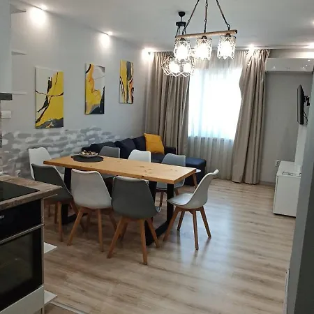 Sea Holidays 公寓 *